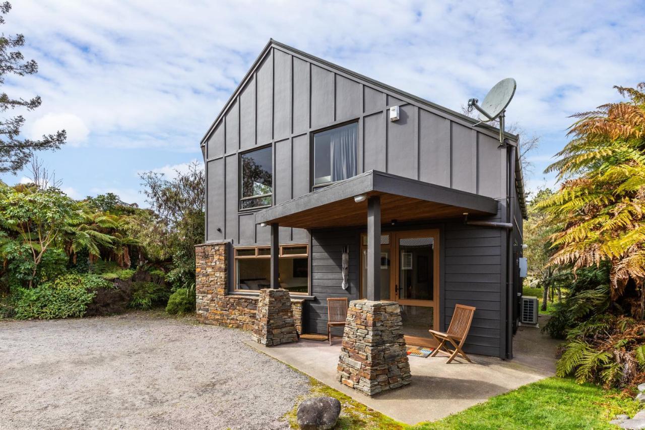 Turangi Trout Lodge المظهر الخارجي الصورة